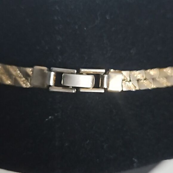 Vintage Women's Gold Plated Necklace With White Stone, Clasp Closure 9" - Picture 2 of 16